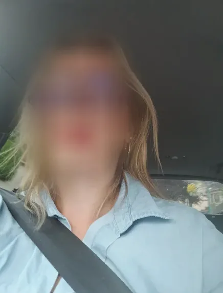 Charlotte, 34
