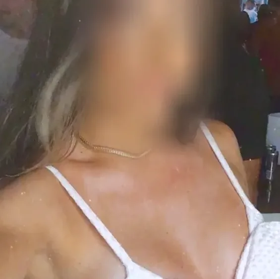 Hannah, 39