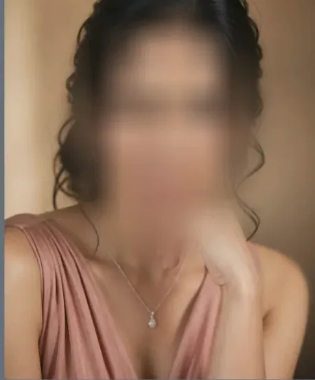 Lena, 39