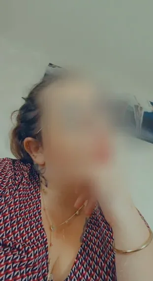 Marina, 24